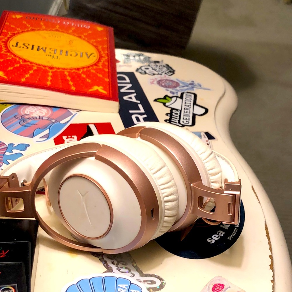NICK WIRELESS JONAS HEADPHONES